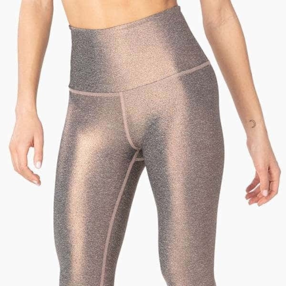 Beyond Yoga Rose Gold Dusted High Waisted 7/8 Legging Sz XS - Picture 3 of 11